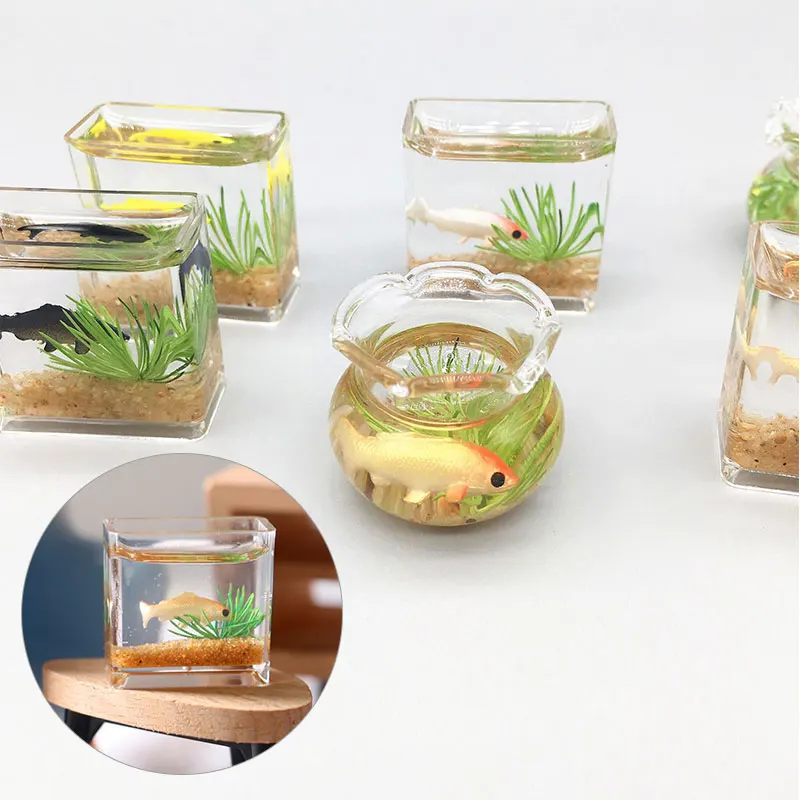 1 adet Dollhouse minyatür cam balık tankı kase akvaryum bebek evi ev süsleme oyuncak Dollhouse çıkartmaları için Kawaii odası dekor