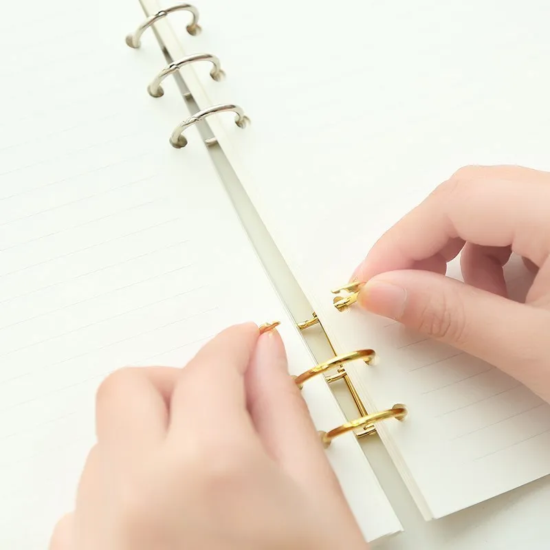 2 adet Metal gevşek yaprak dizüstü Binder yüzükler albümü karalama defteri klip zanaat fotoğraf albümü Metal halka bağlayıcı masa takvimi daire