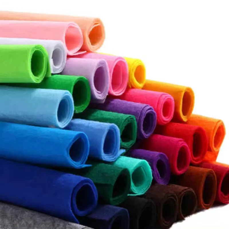 1 adet keçe kumaş levhalar çeşitli renkler olmayan dokuma keçe kare çocuklar için DIY dikiş el sanatları Patchwork mektup yamalar dekorasyon