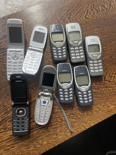 9 Verschillende merken:zoals Nokia 3310-3210-Samsung:SGH-E340-Sony EricssonZ600-