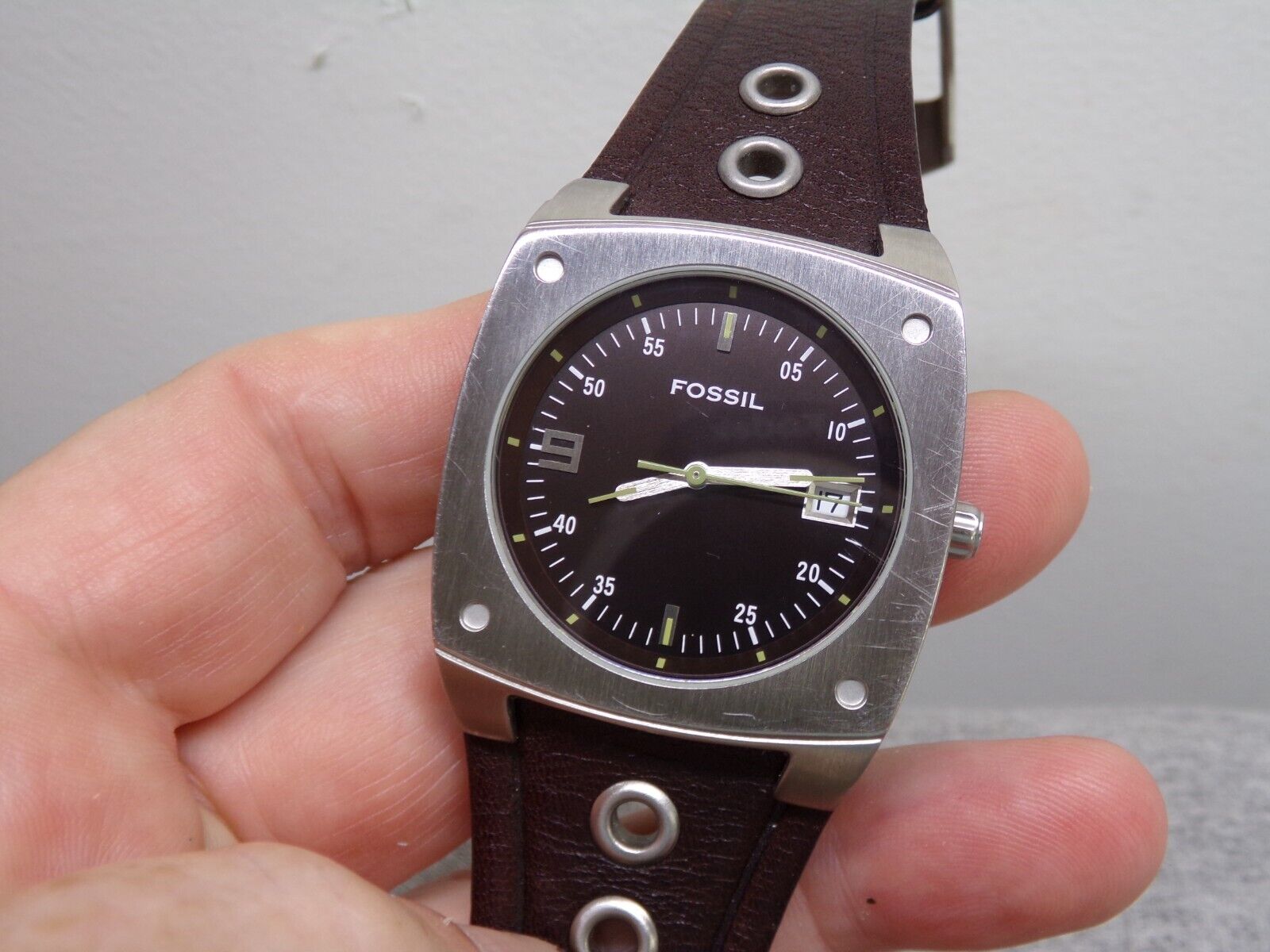 Men's FOSSIL Water-Resistant Watch JR9273 w/ New Battery - Runs