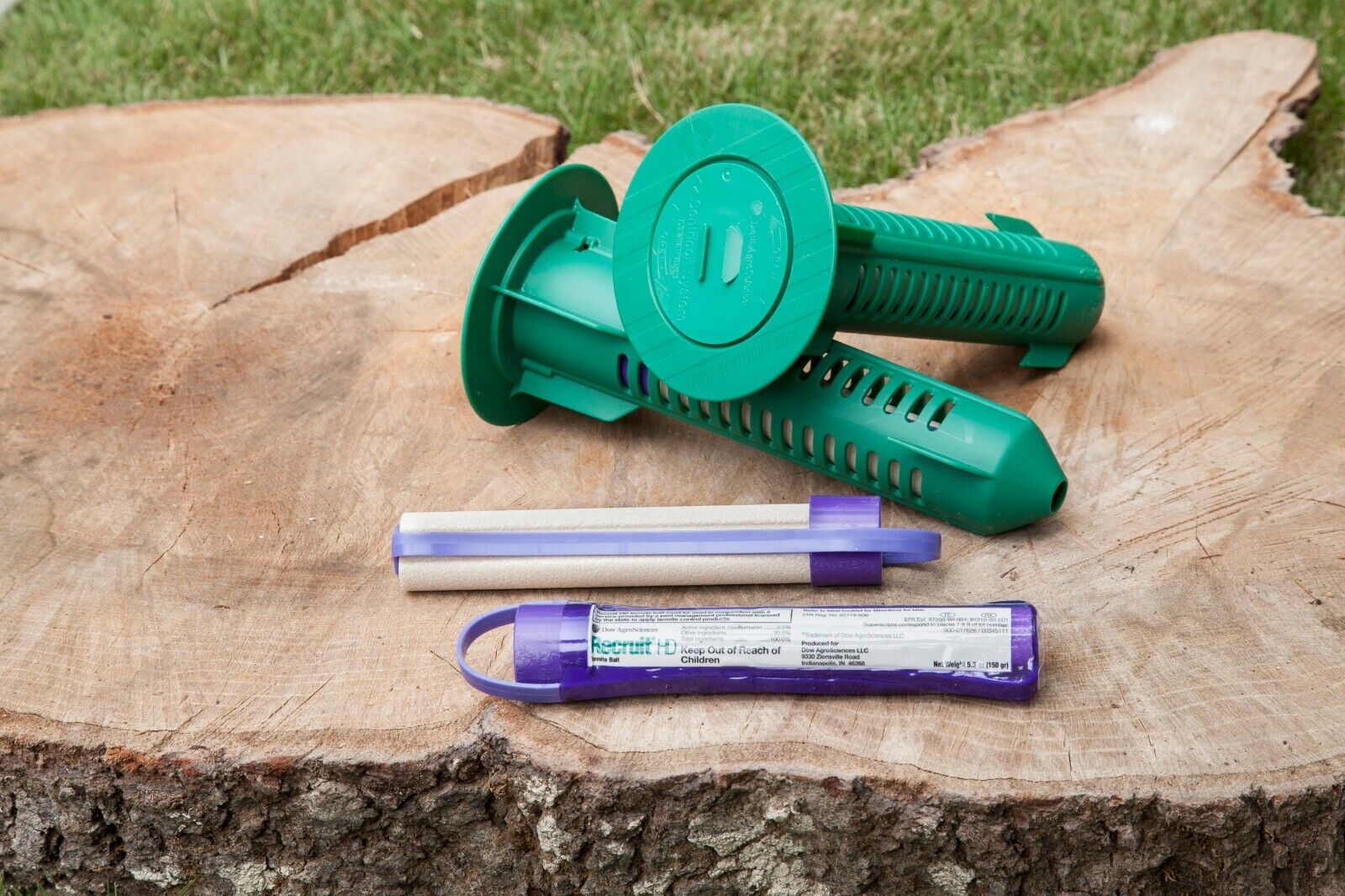 (1) SubterraneanTermite In-ground Bait Station includes Bait Stick NEW.