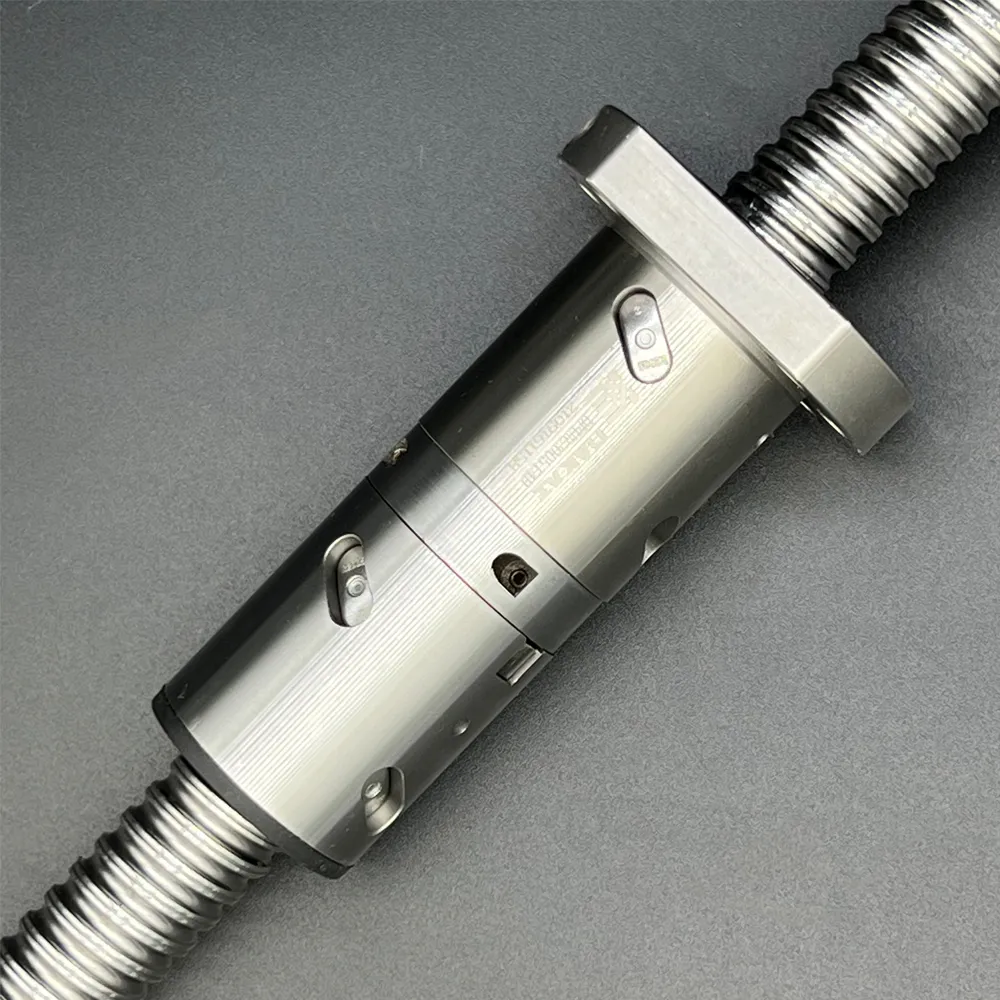 C5 işlenmiş Ballscrew 1605 vidalı DFU1605 özelleştirilebilir herhangi bir boyut silindirli bilye çift bilyalı somun CNC parçaları için