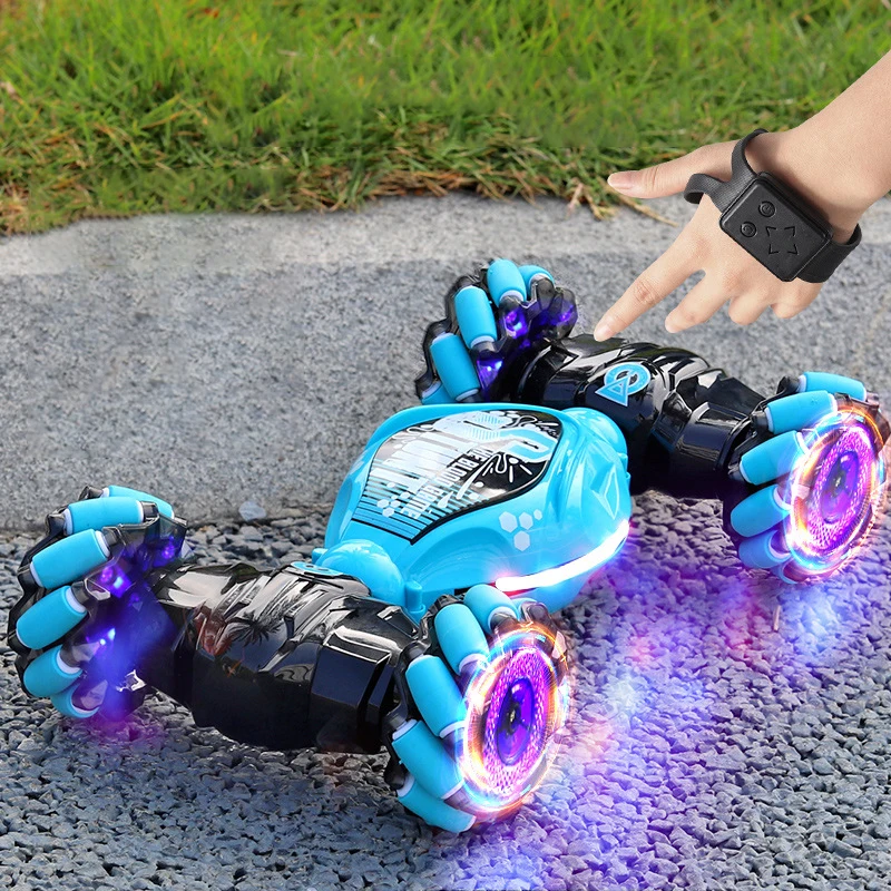1:16 RC araba ile LED ışık jest indüksiyon deformasyon büküm 360 ° dönen tırmanma araba uzaktan kumanda araba erkek çocuk oyuncakları hediye