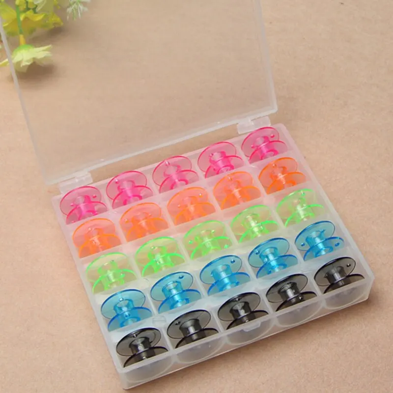 25 adet/takım plastik konuları Bobbins dikiş makinesi makaralar DIY nakış terzilik aksesuarları ev giysileri dikiş araçları