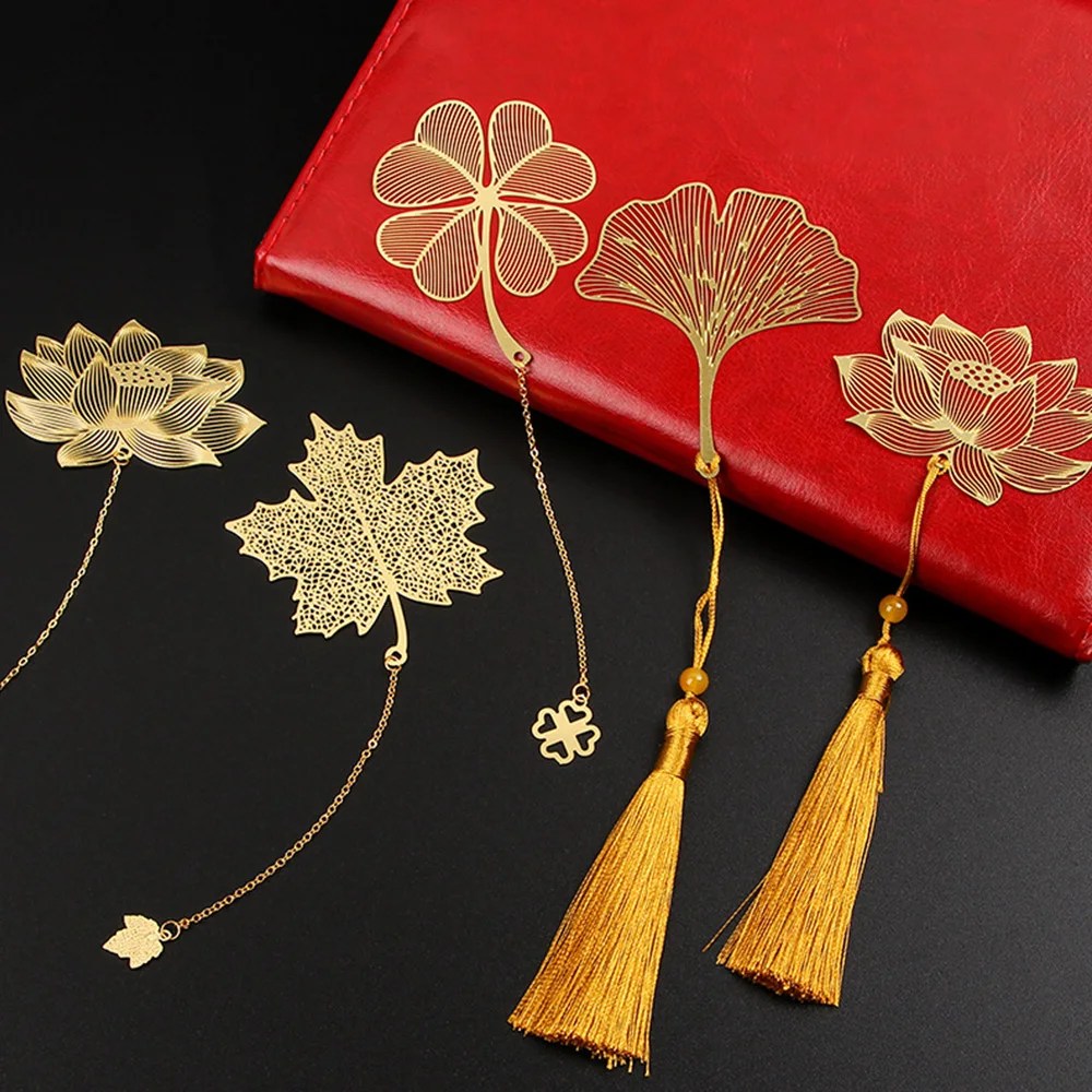 Altın renk yaprak şekli BookmarksWith püskül moda Hollow Lotus şekli kitap işaretleri öğrenci kırtasiye okul ofis malzemeleri hediyeler