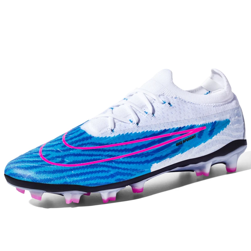 Erkek profesyonel ışık kaymaz futbol ayakkabıları yumuşak TF/FG futbol kramponları Cleats çim eğitim Sneakers açık spor Footwears
