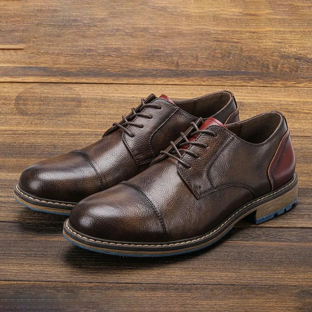 Erkek resmi ayakkabı İngiliz Retro Brogue ayakkabı erkek rahat iş deri oxfordlar erkekler ofis elbise ayakkabı daireler