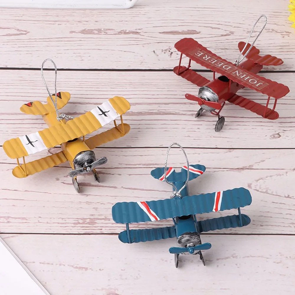 Ev dekor için 1 adet Mini Biplane figürinler Metal demir hava uçak modeli uçak Vintage asılı uçaklar minyatür çocuklar hediyeler 2023