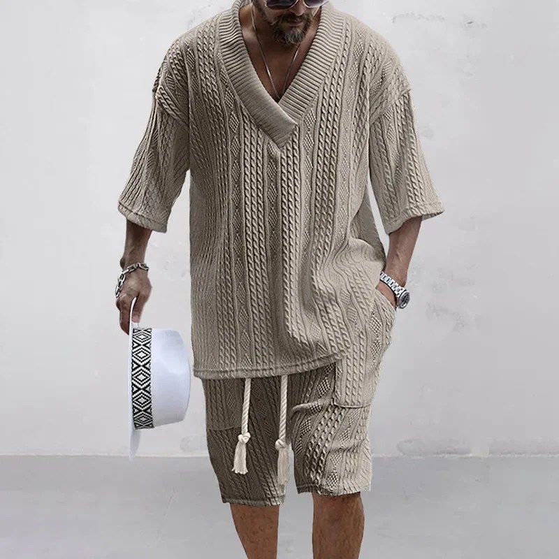 2024 yaz rahat şort takımı örme iki parçalı erkek giyim v yaka kısa kollu tişört ve şort Streetwear örgü kıyafetler