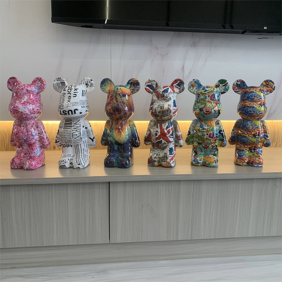 29cm karikatür Graffiti Bearbrick heykeli ABS figürler ayı tuğla heykeller masaüstü süsler Modern oturma odası ev dekor hediyeler