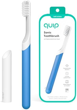 Quip Sonic Toothbrush for Adults - Timed Electric Toothbrush with Cover - Replaceable Brush Head, Soft Bristles, Plastic Handle, 3 Month Battery Life - Travel Toothbrush - Blue - Görsel 1
