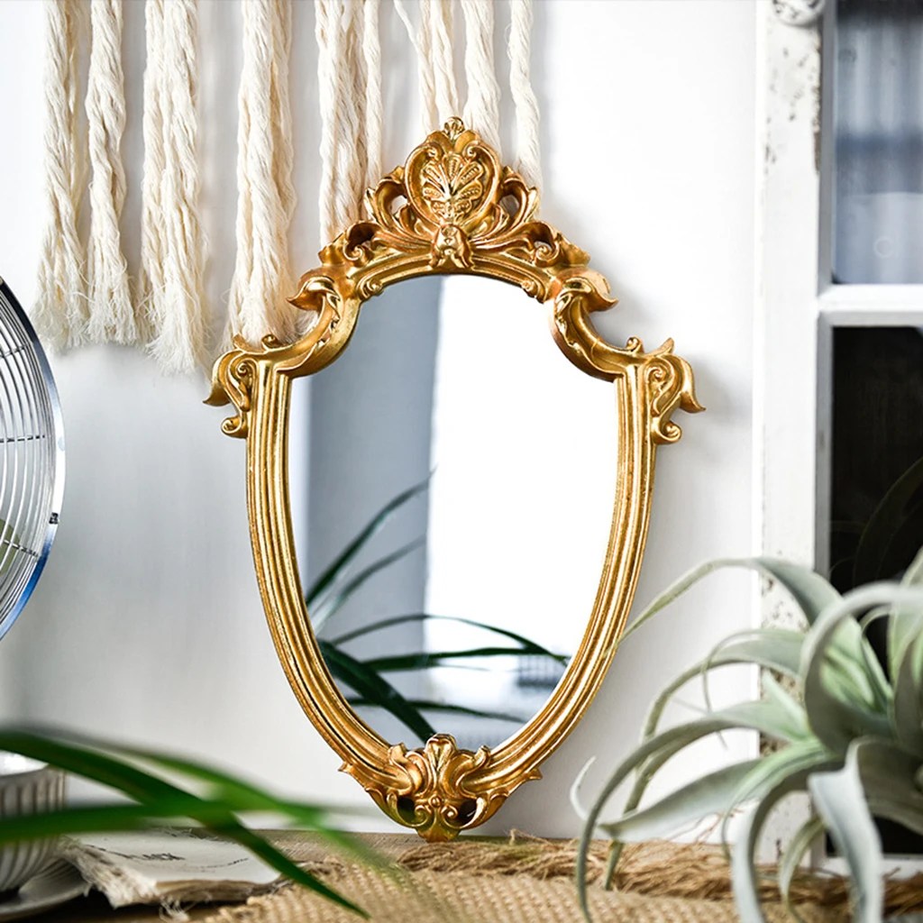 Avrupa vintage banyo duvar asılı makyaj aynası seyahat victoria barok küçük çerçeveli makyaj aynası reçine altın duvar aynası - Görsel 2