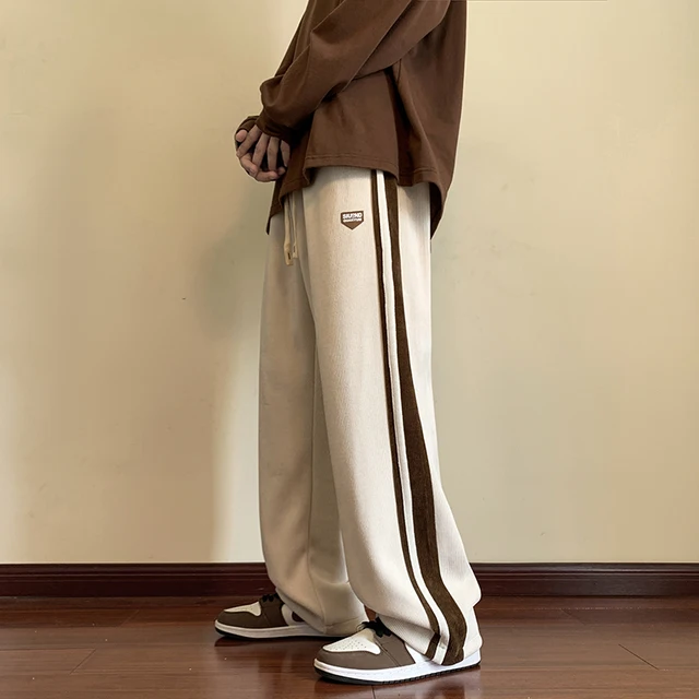 Baggy çizgili Sweatpants erkekler için düz bacak pantolon moda Hip Hop Streetwear Harajuku pantolon rahat dipleri Y2K erkek giysileri