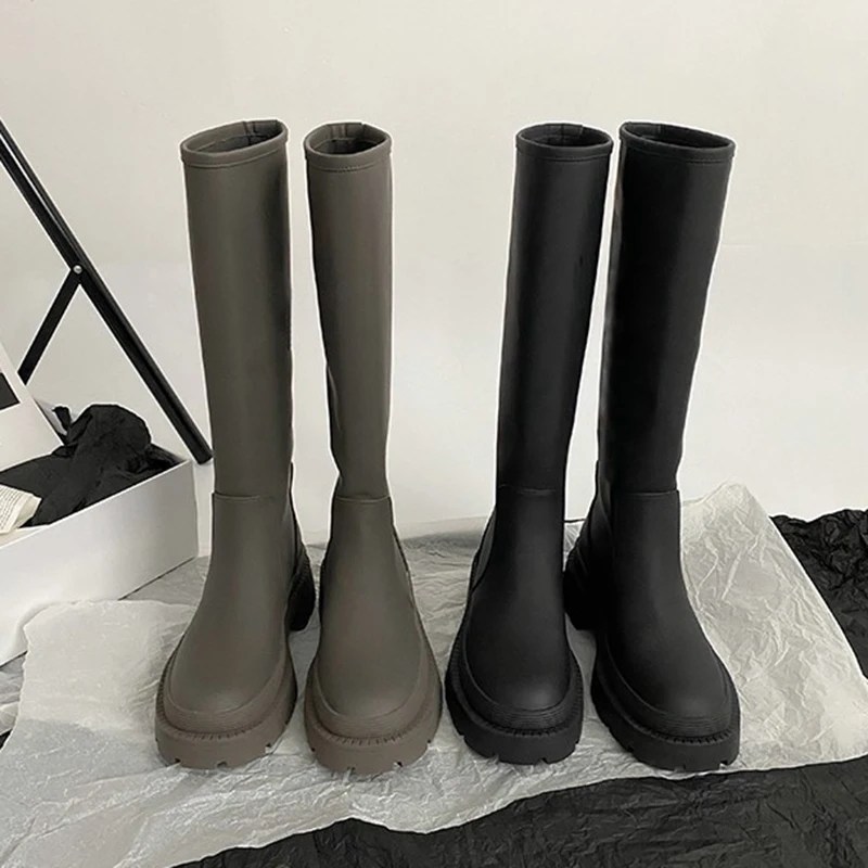 Bayan botları botlar-kadın düz topuk yuvarlak ayak takunya platformu 2024 Med Lolita kauçuk Over-the-Knee Slip-On katı kısa peluş kumaş