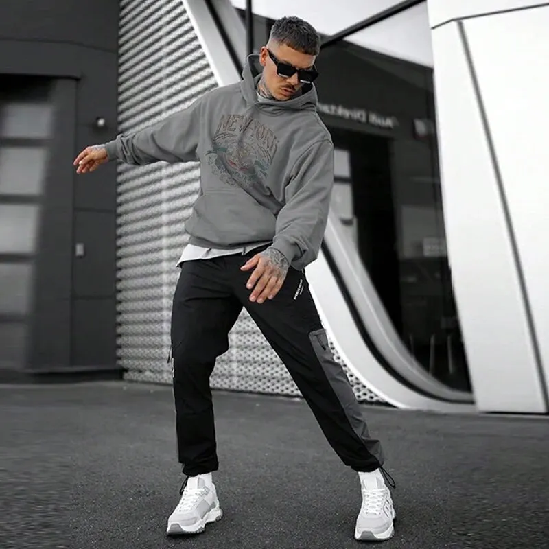 Erkek sonbahar ve kış yeni moda trendi çok yönlü baskı uzun kollu kapüşonlu Sweatshirt