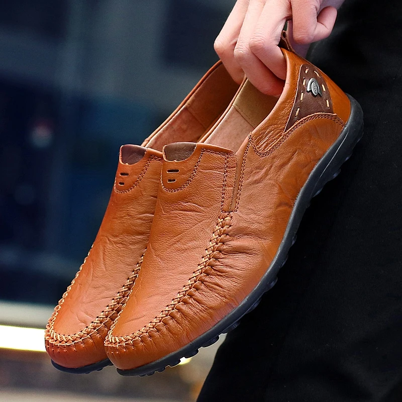 Erkekler rahat ayakkabılar moda hakiki deri erkek loafer'lar rahat mokasen nefes kayma siyah sürüş ayakkabısı artı boyutu 47