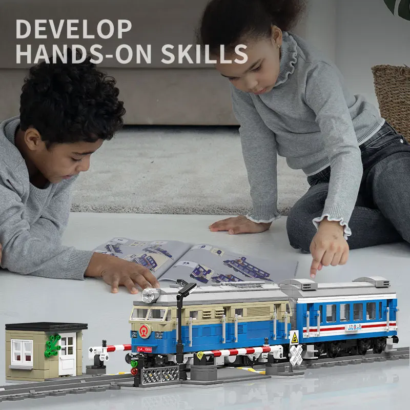 Kalıp kral 12022 dünya demiryolu DF4B dizel lokomotif tren tuğla yapı kitleri teknik RC elektrikli parça doğum günü hediyesi