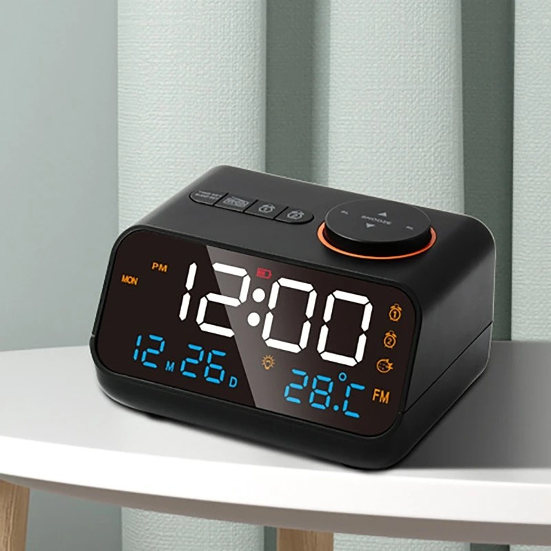 LED dijital Alarm saat izle masa elektronik masaüstü saatler USB uyandırma FM radyo akustik kontrol algılama Modern çalar saat