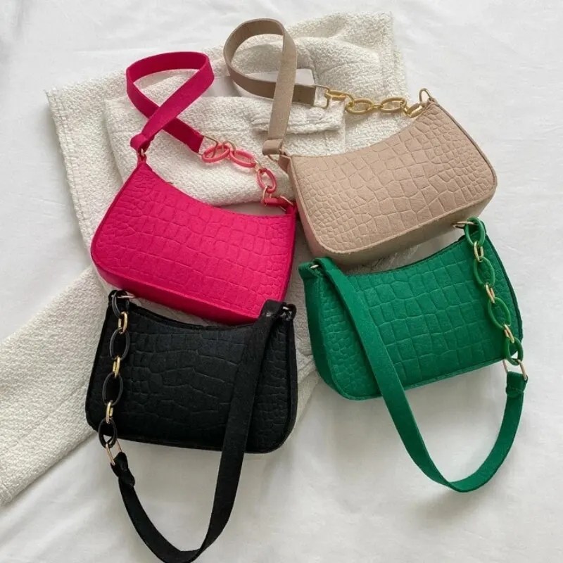Lady keçe koltukaltı tasarım lüks Tote hilal altında moda bayanlar çanta serbest küçük kare çanta