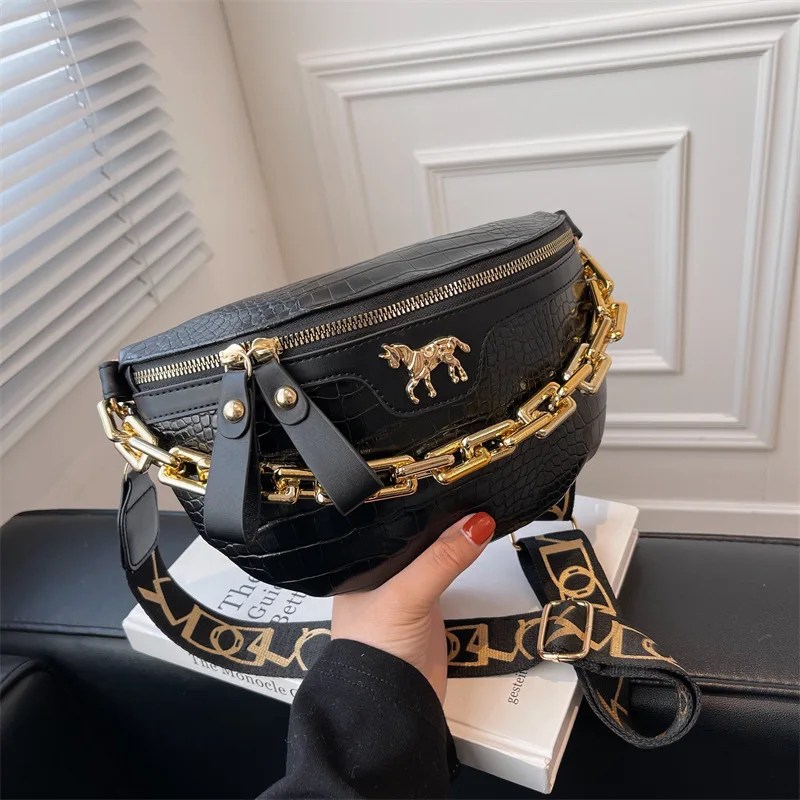 Moda kalın zincir kadın bel çantası Fanny paketi omuz siyah Crossbody göğüs çanta kadın bel çantası PU rahat omuzdan askili çanta